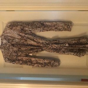 Mini dress by Leith.